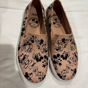 Melissa and Doug Mickey and Minnie shoes